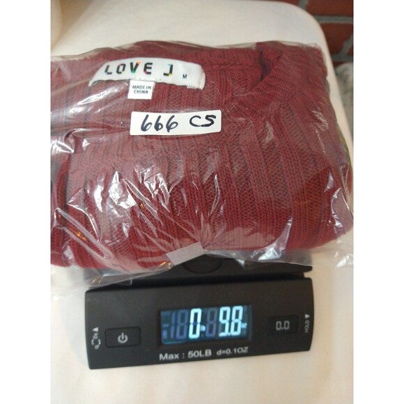 Love J Size M Distressed Cropped Short Sleeve Fringe Thrashed Red Wine Sweater - Picture 13 of 13